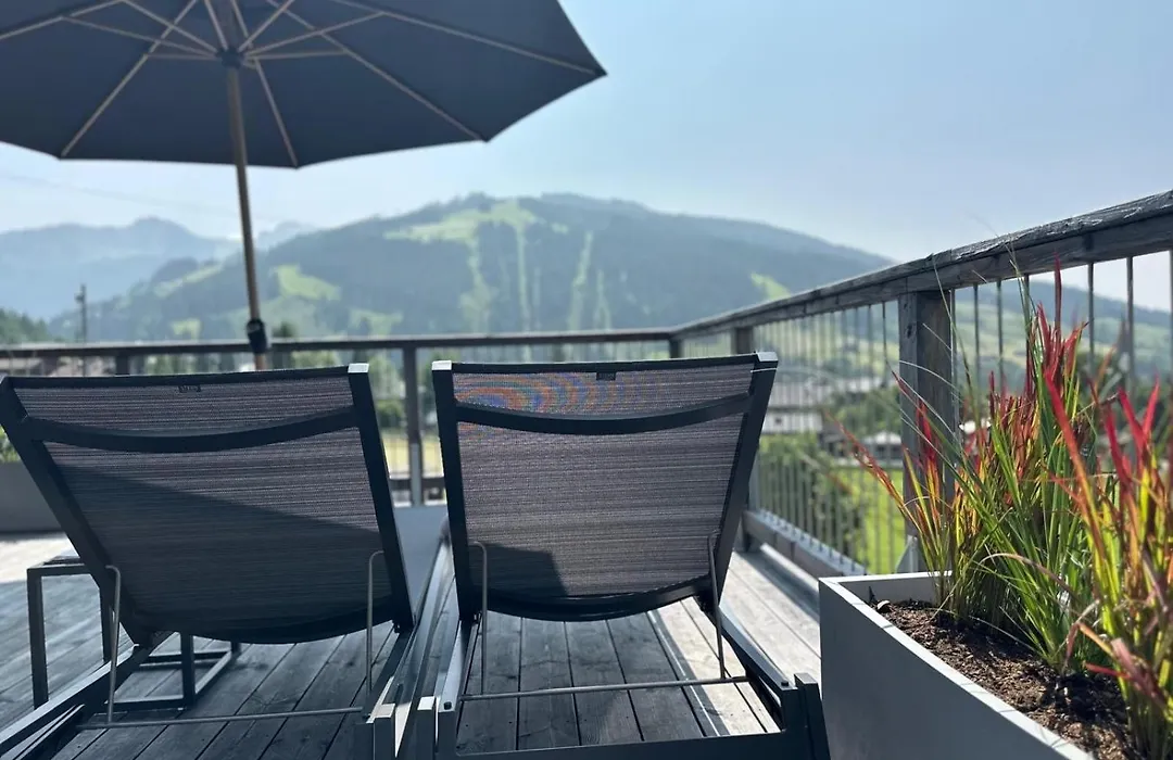 Almmonte Praeclarum Suites - Casual Boutique Hotel-1