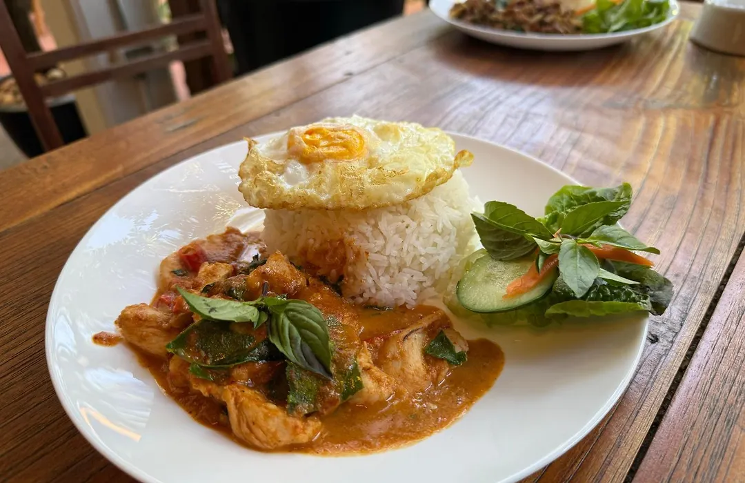 Khom Chiang Mai-1