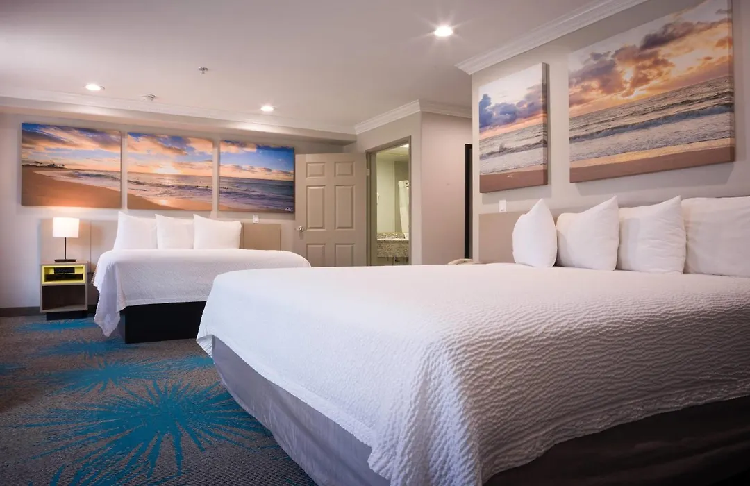 Days Inn By Wyndham Santa Monica-1