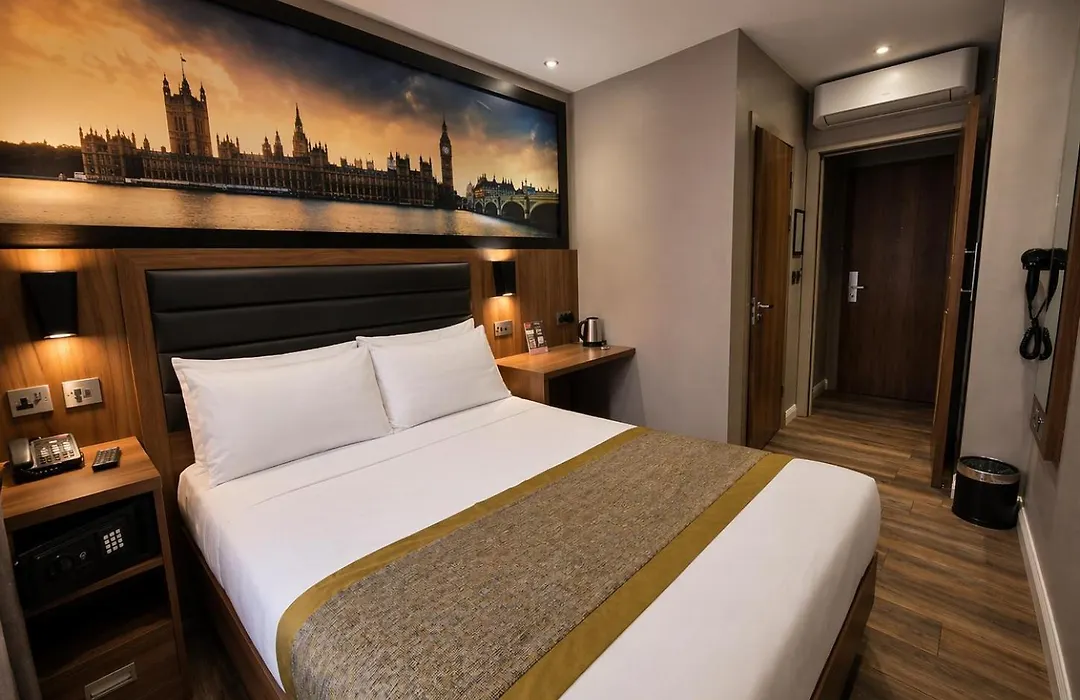 London Court Hotel-1