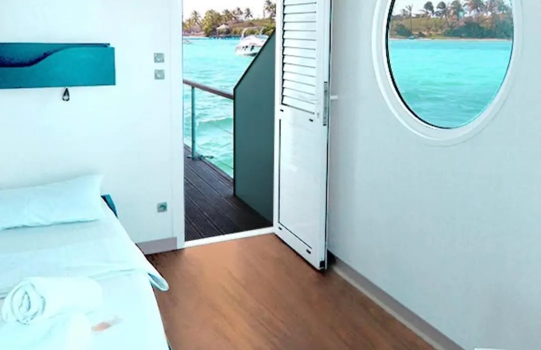 Lagoon Lodge Caraïbes -Lodge flottant sur lagon avec vue mer-1
