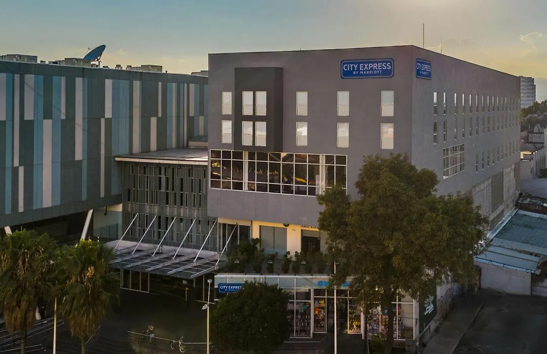 City Express By Marriott La Raza-1