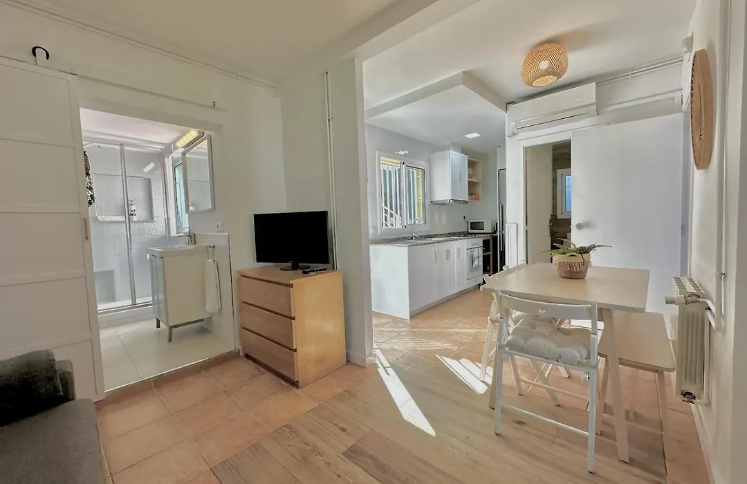 Casa Independiente-Garden-Views-2 Bedrooms-1