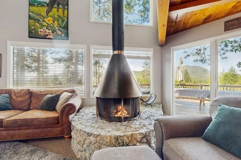 Bass Lake Lodge-1