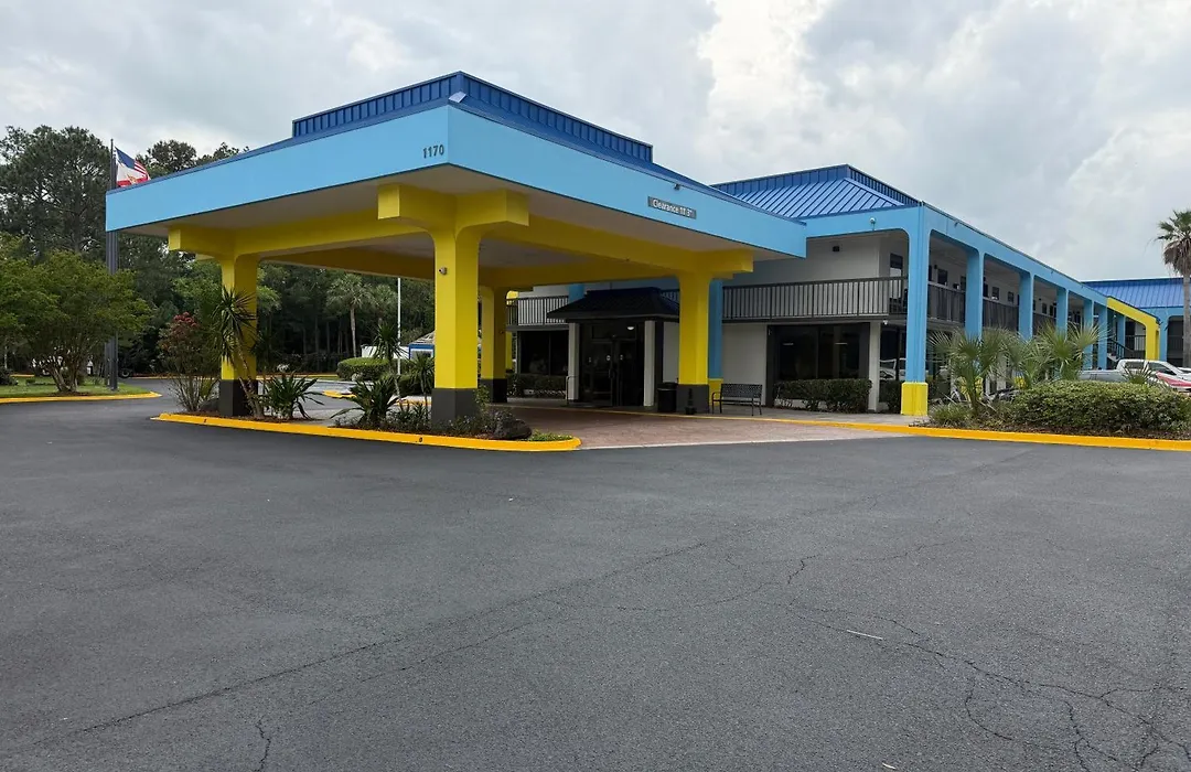 Days Inn By Wyndham Jacksonville Airport-1
