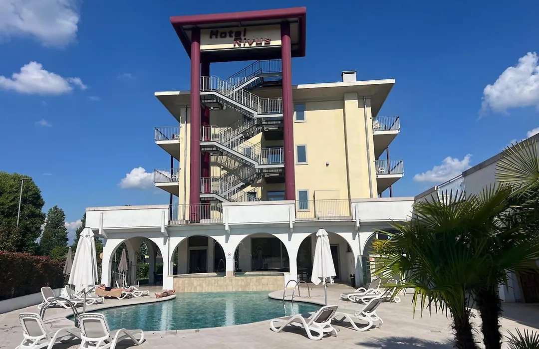 Hotel Rivus-1