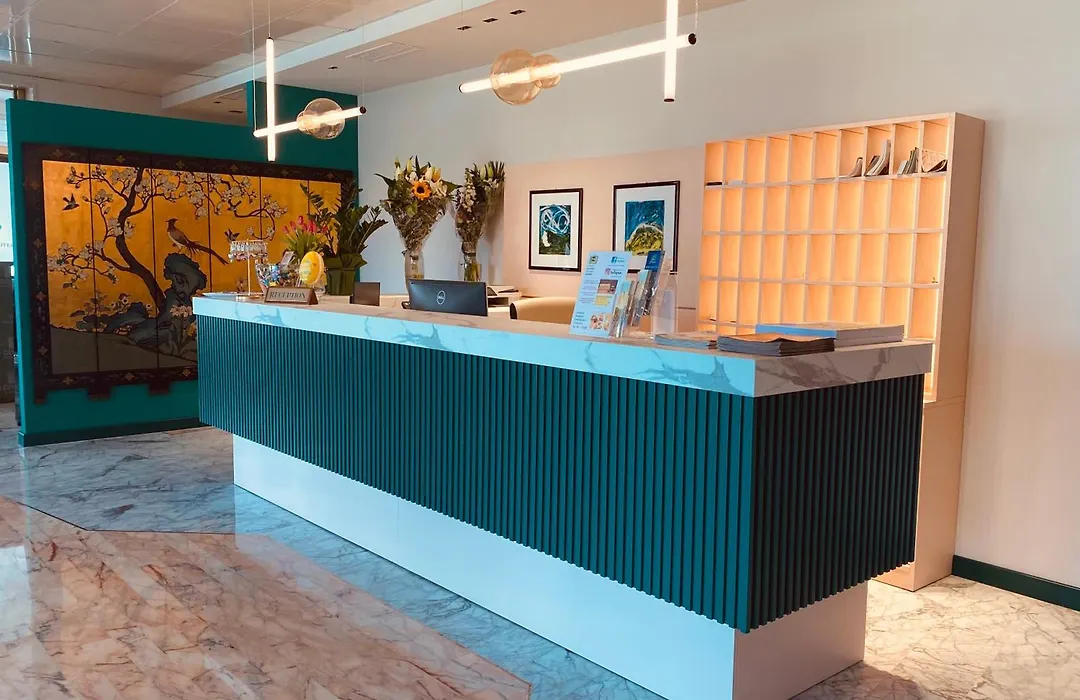 Green Park Hotel-1
