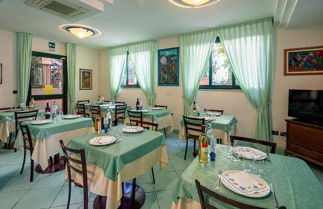 Hotel Villa Grazia-1
