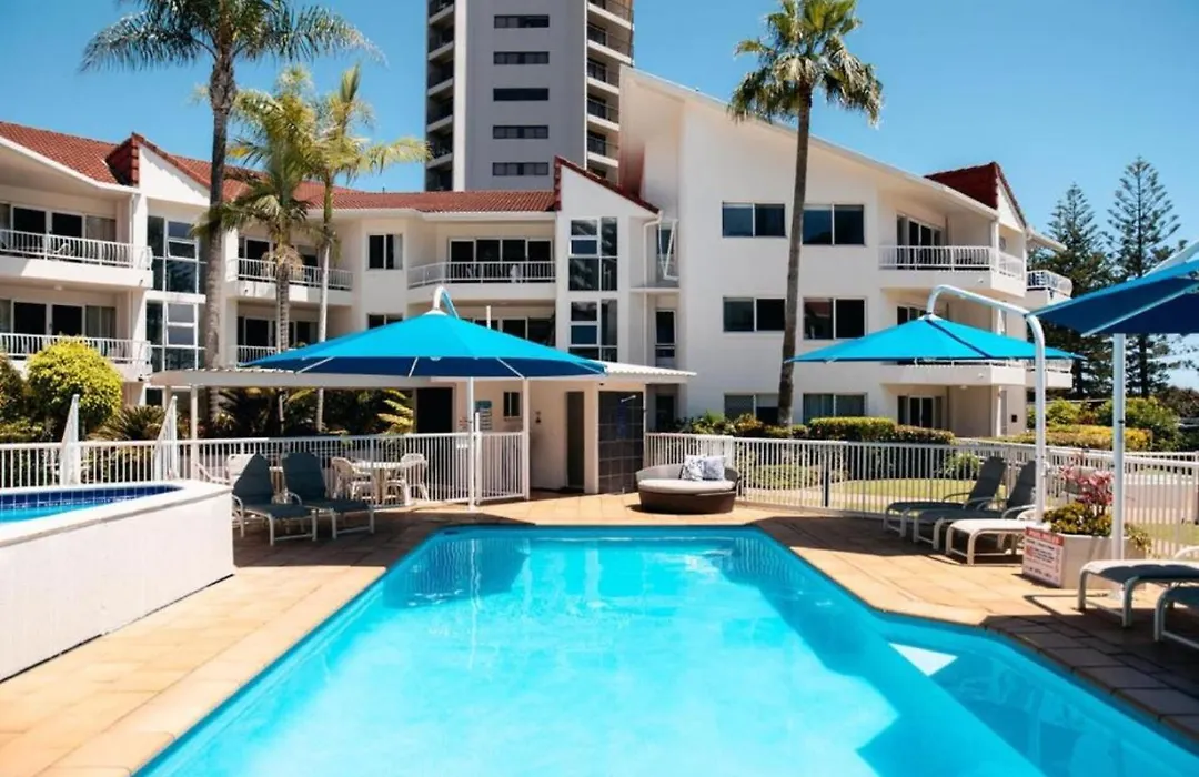 Le Beach Apartments-1