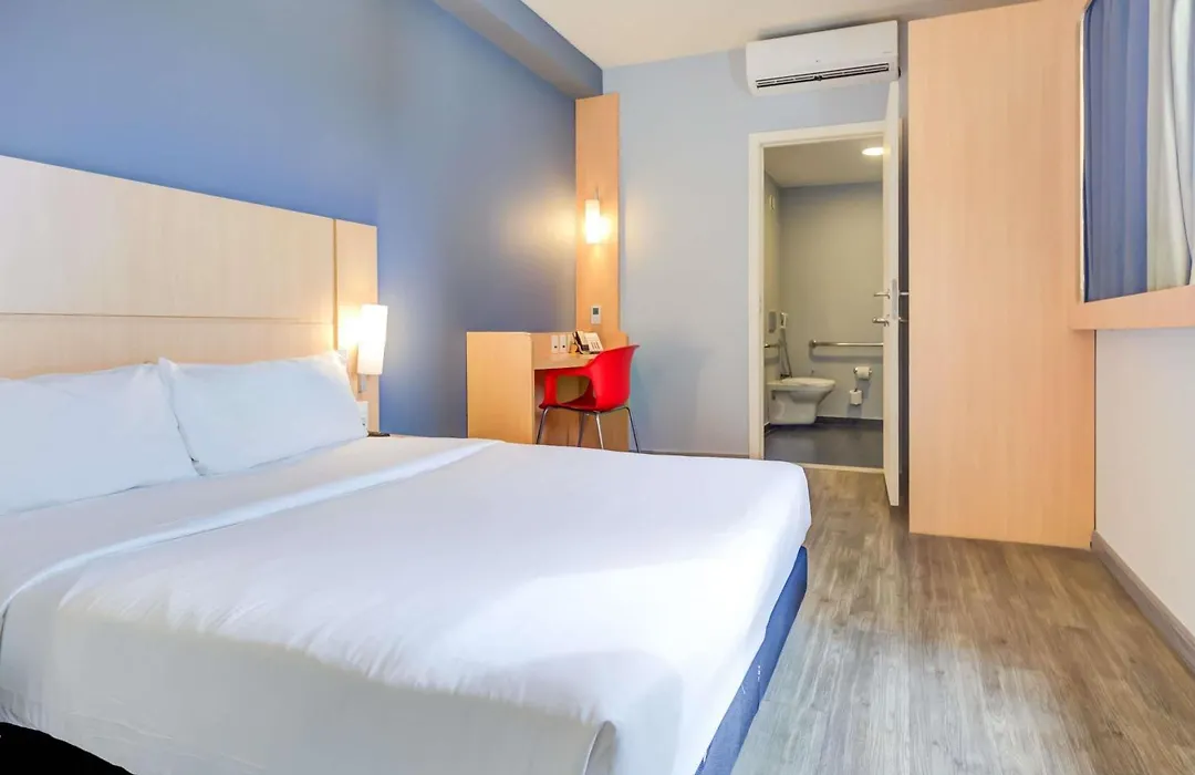 ibis Rio de Janeiro Nova America-1