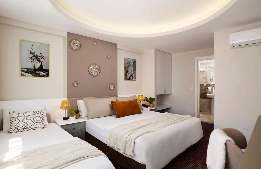 Is Hotel-1