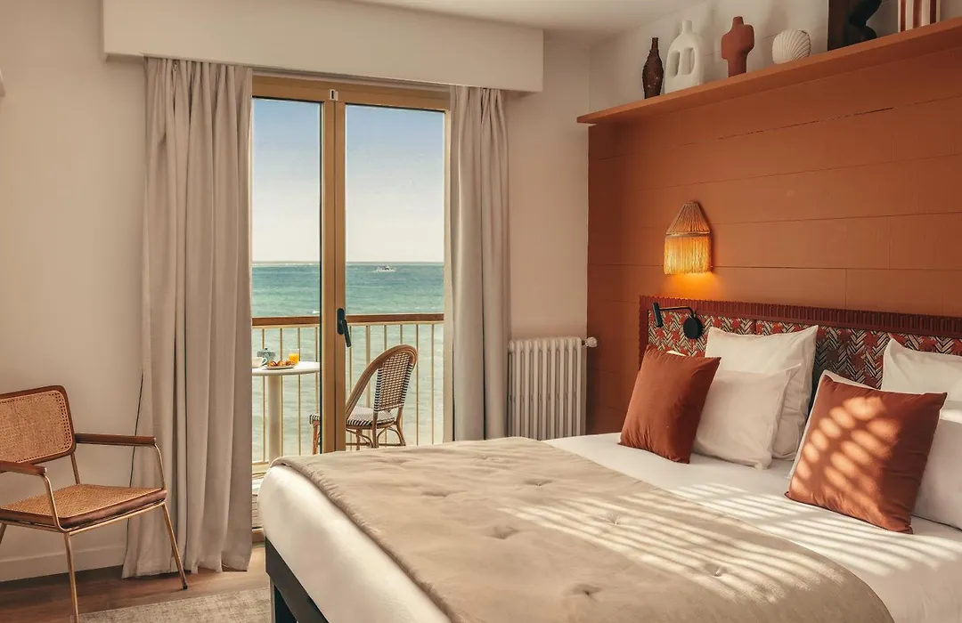 Hotel Les Brises-1
