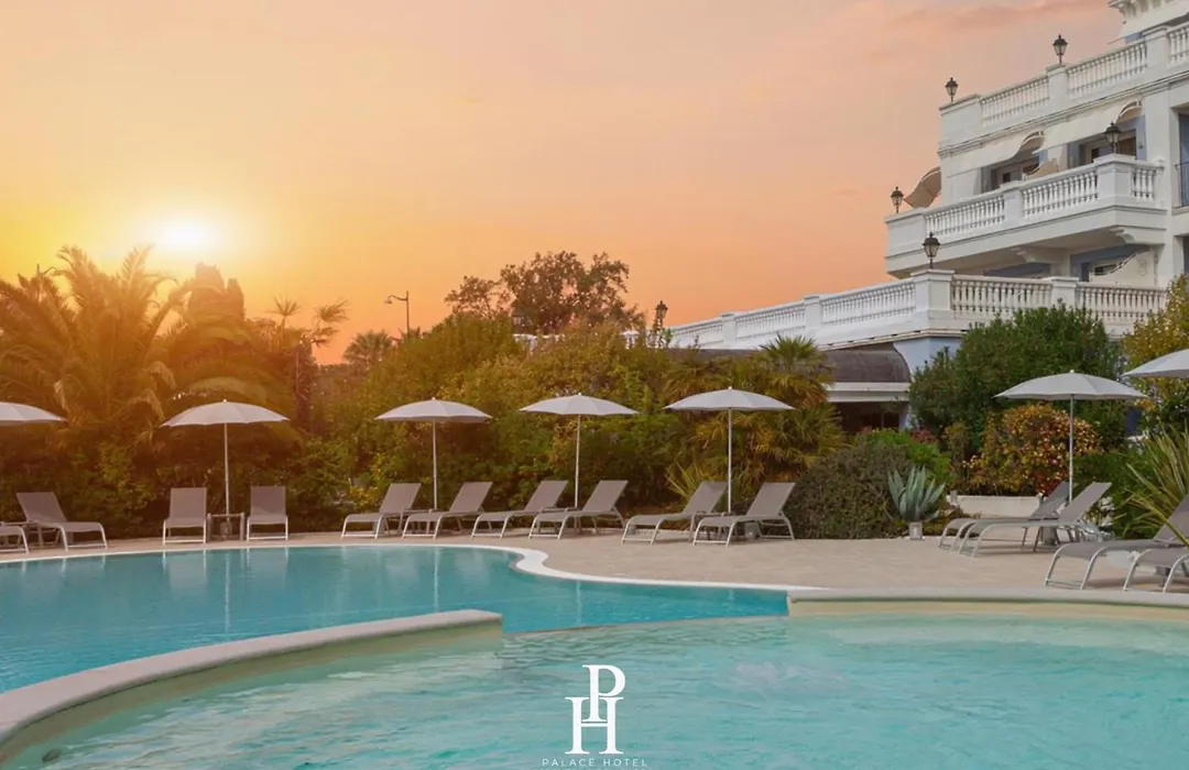 Palace Hotel-1