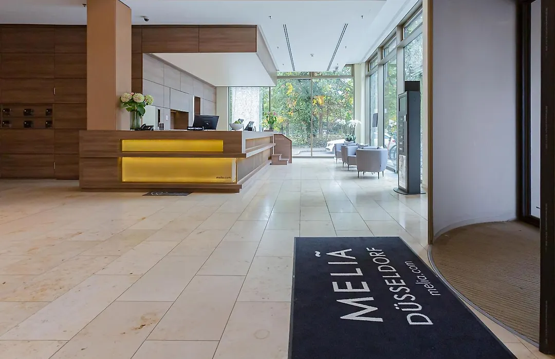 Melia Dusseldorf-1