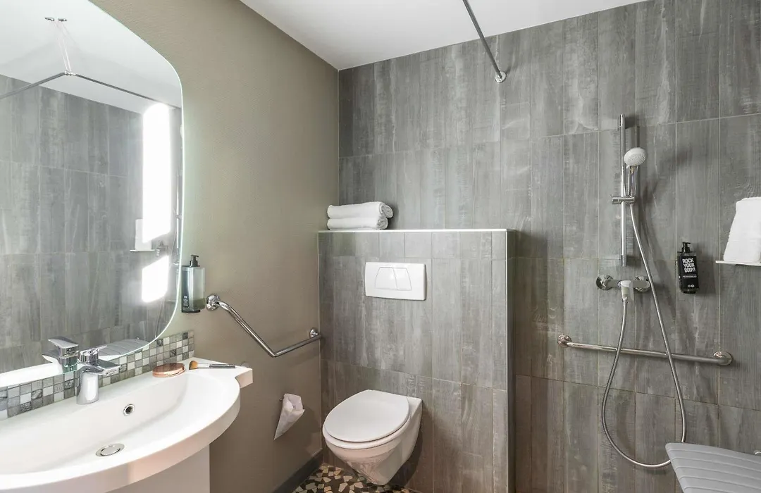 ibis Strasbourg Centre Gare-1