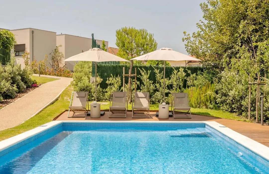 Bfresh Hotel - Padel, Pool & Fitness - Adults Only-1