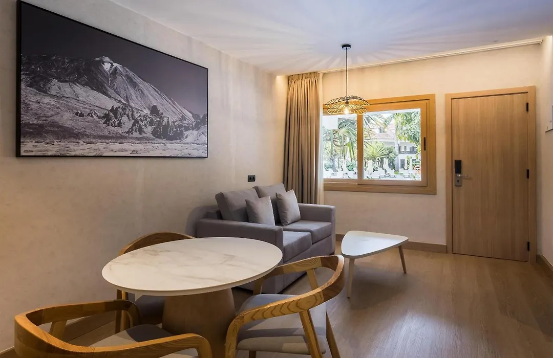 Radisson Resort & Residences Tenerife - Adults Only-1