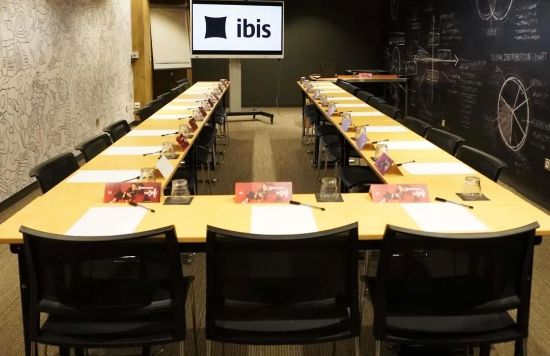 Ibis Valence Sud-1