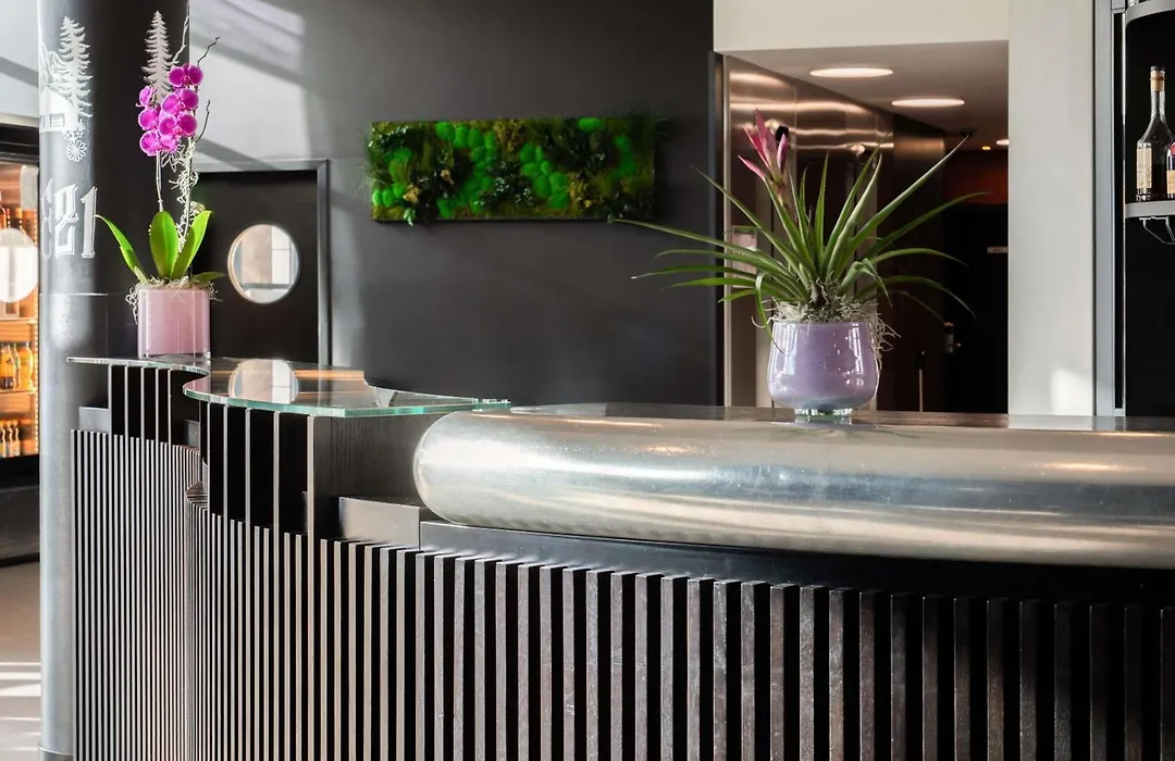 Novotel Suites Geneve Aeroport-1