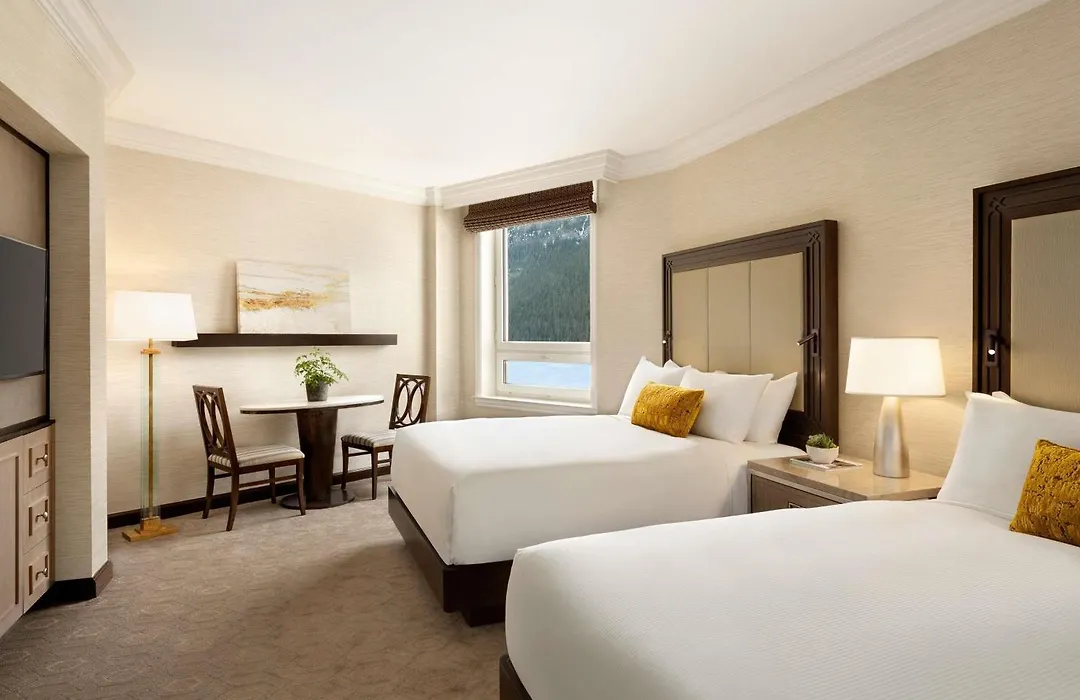 Fairmont Chateau Lake Louise-1