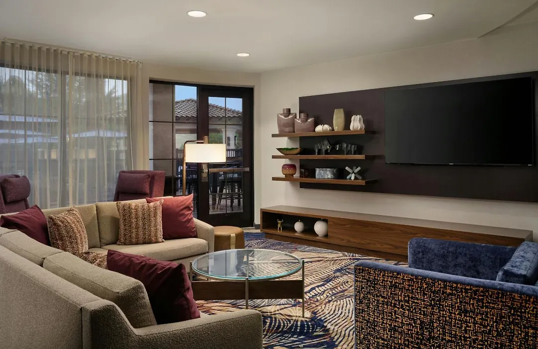 Courtyard By Marriott San Luis Obispo-1