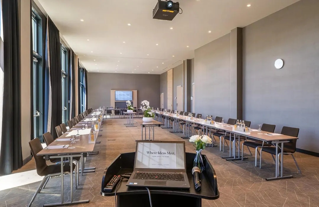 Holiday Inn Frankfurt Airport By Ihg-1