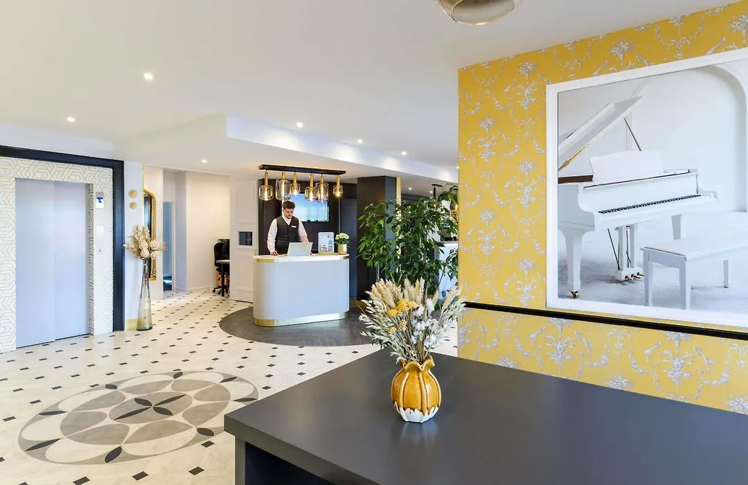 Mercure Honfleur-1