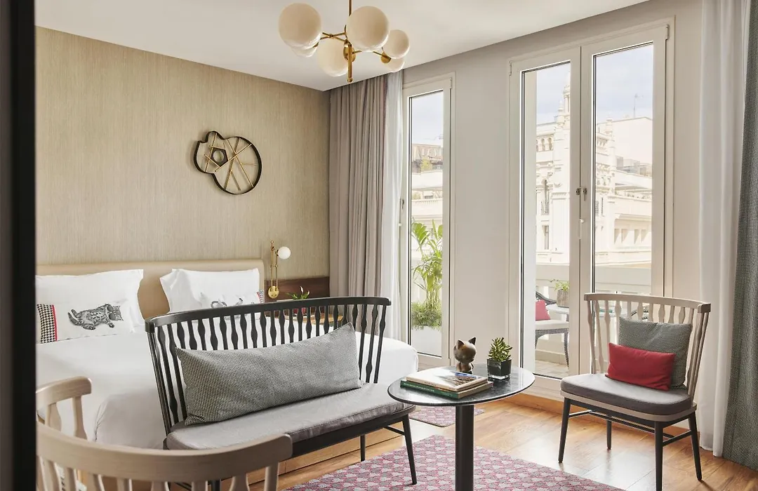 Hyatt Centric Gran Via Madrid-1