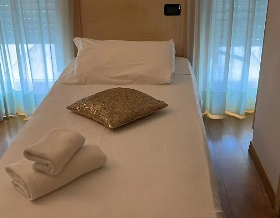 Hotel Centrale-1