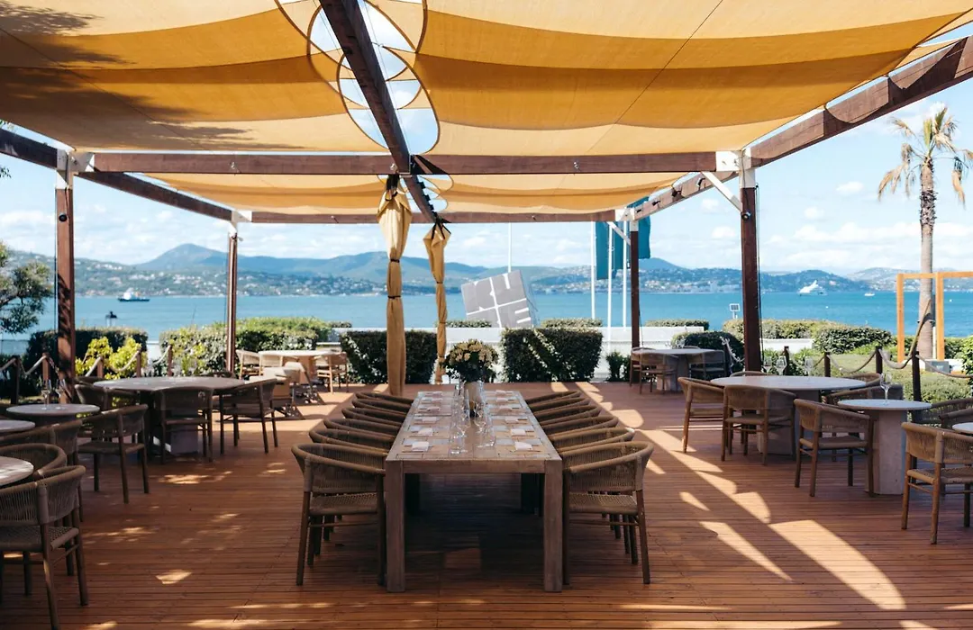 Kube Saint-Tropez-1