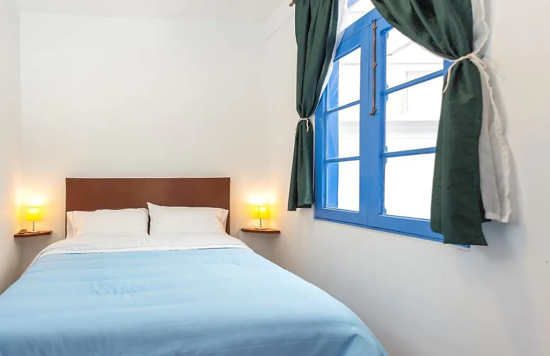 Granada Hostel-1