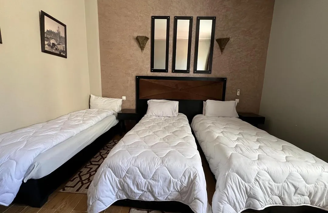 Amor Hotel-1