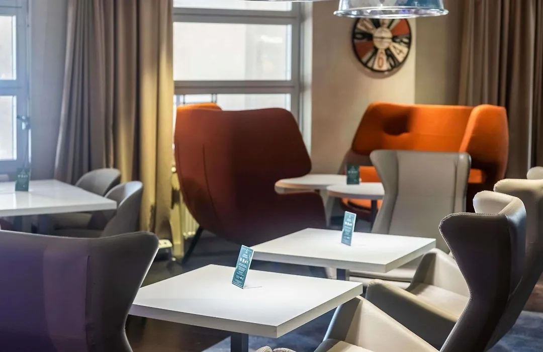 Mercure Paris Massy Gare Tgv-1