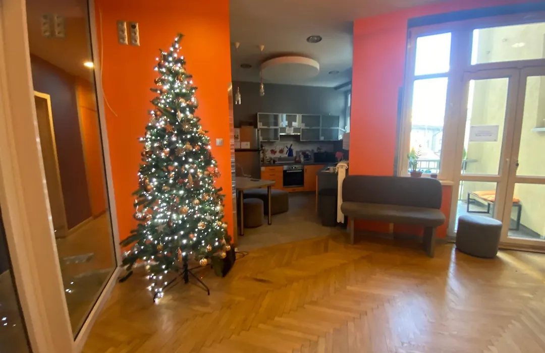 Lazemaze Hostel-1