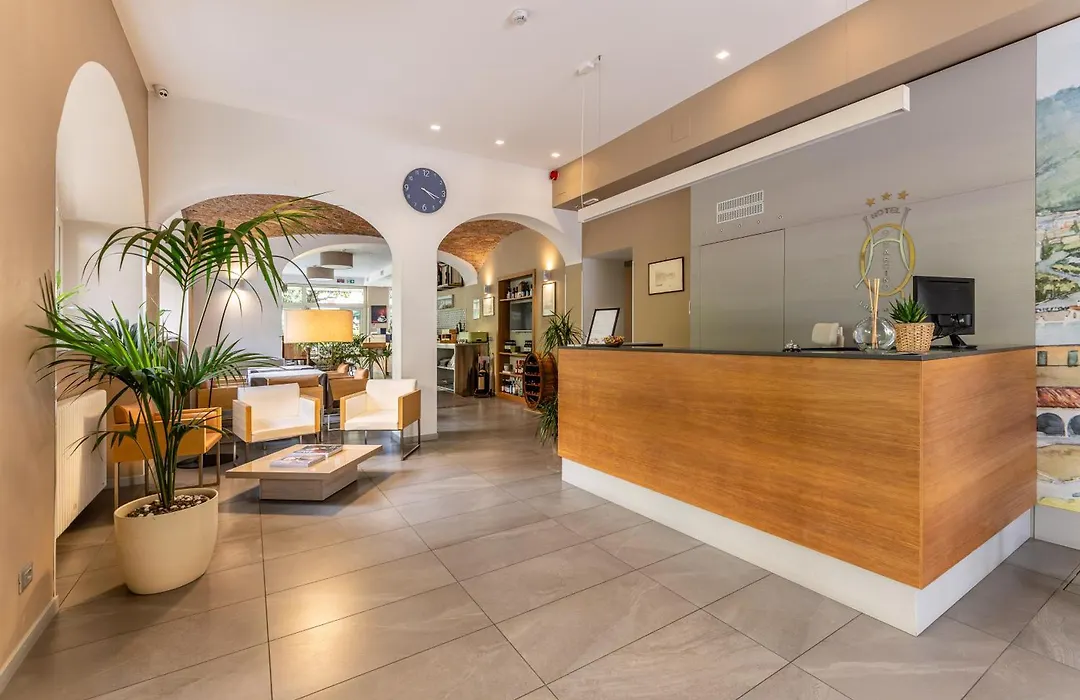 Hotel Quarcino-1
