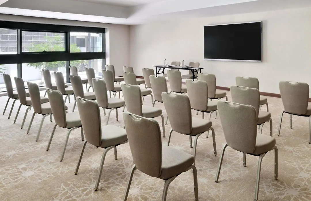 Moevenpick Hotel Apartments Downtown Dubai-1