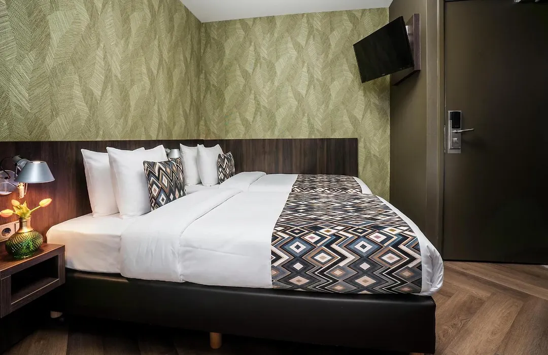 Hotel Damsquare-1