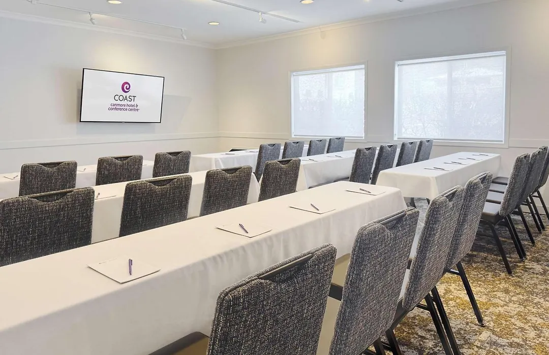 Coast Canmore Hotel & Conference Centre-1