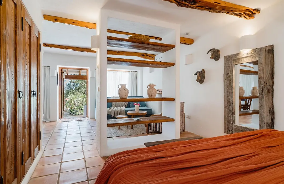 Can Vistabella Boutique Resort-1