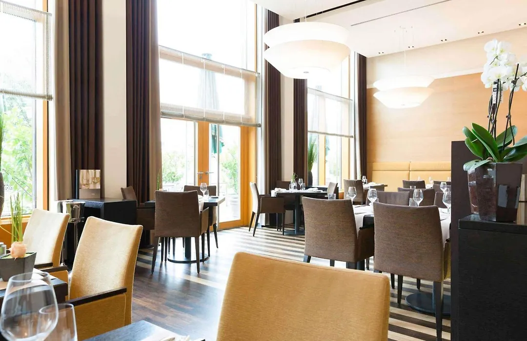 Novotel Karlsruhe City-1