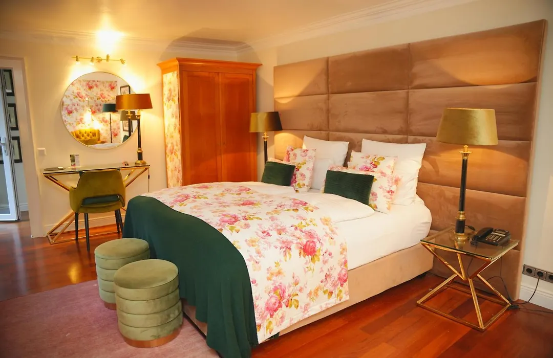 Boutique Hotel Windsor - The Charming City Hotels-1