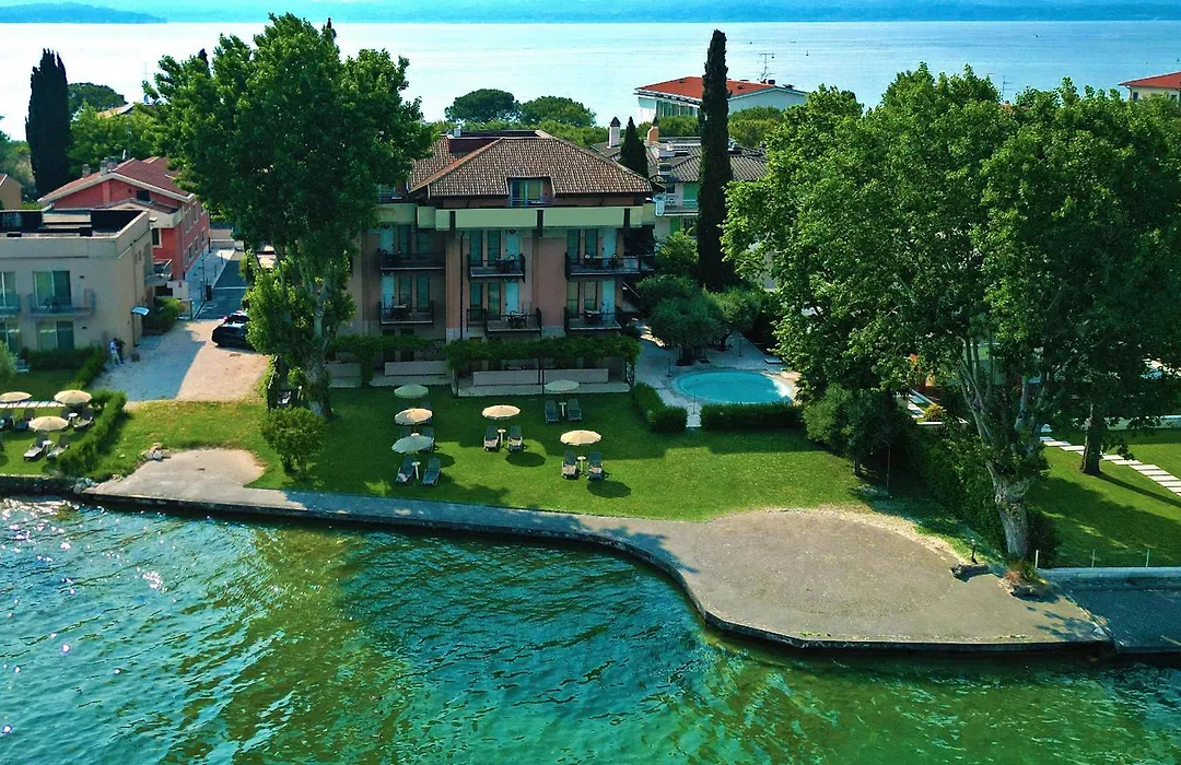 Hotel Smeraldo-1