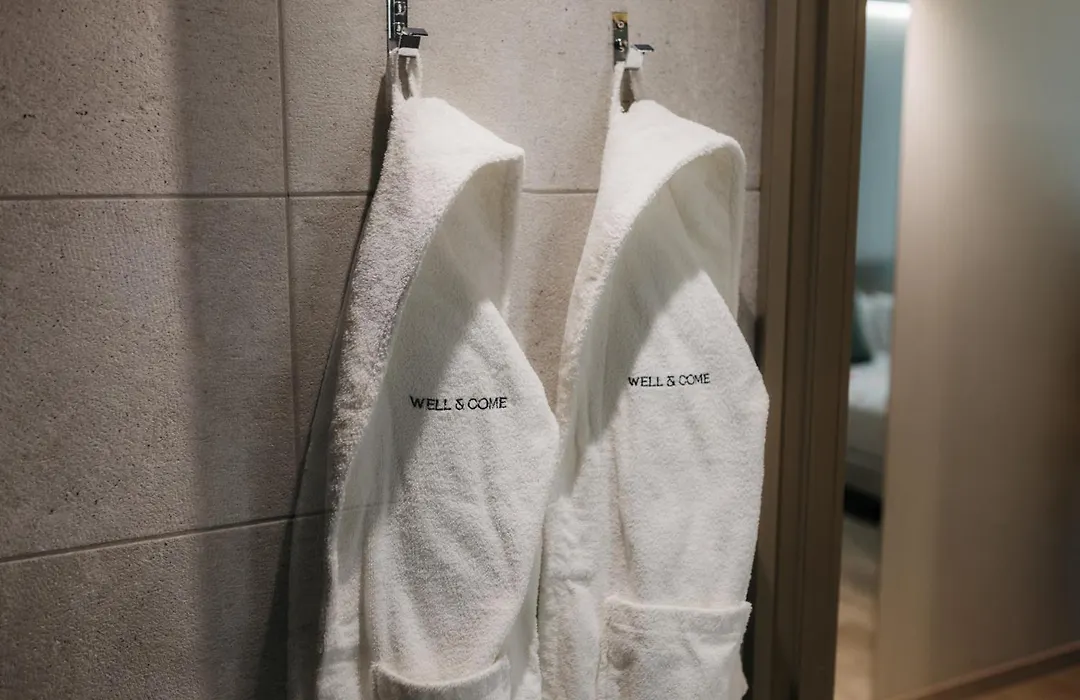 Hotel Well&Come-1
