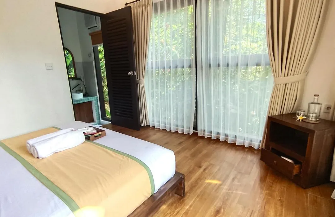 Ubud Tropical-1