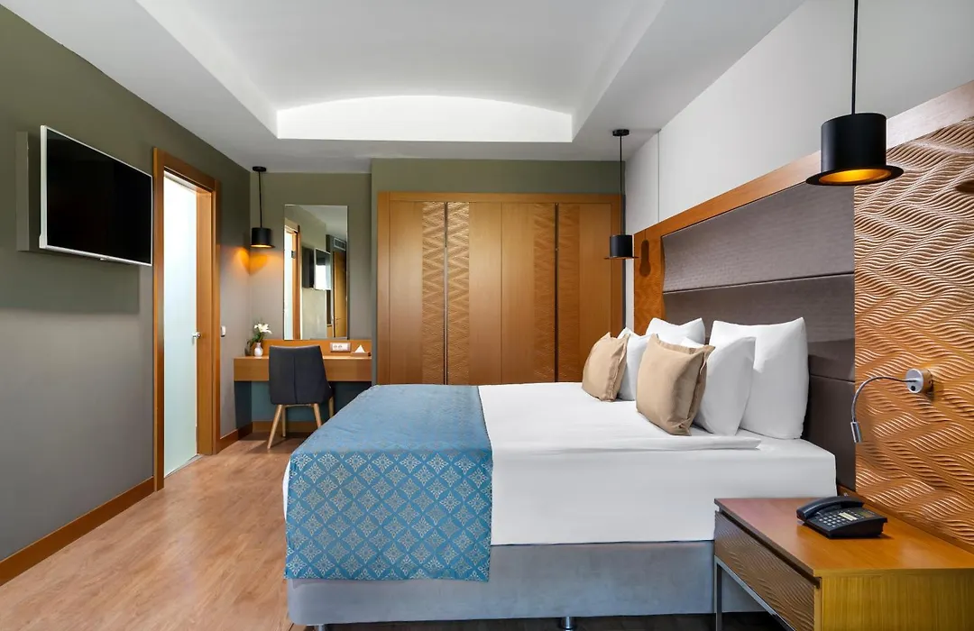 Liberty Kusadasi-1