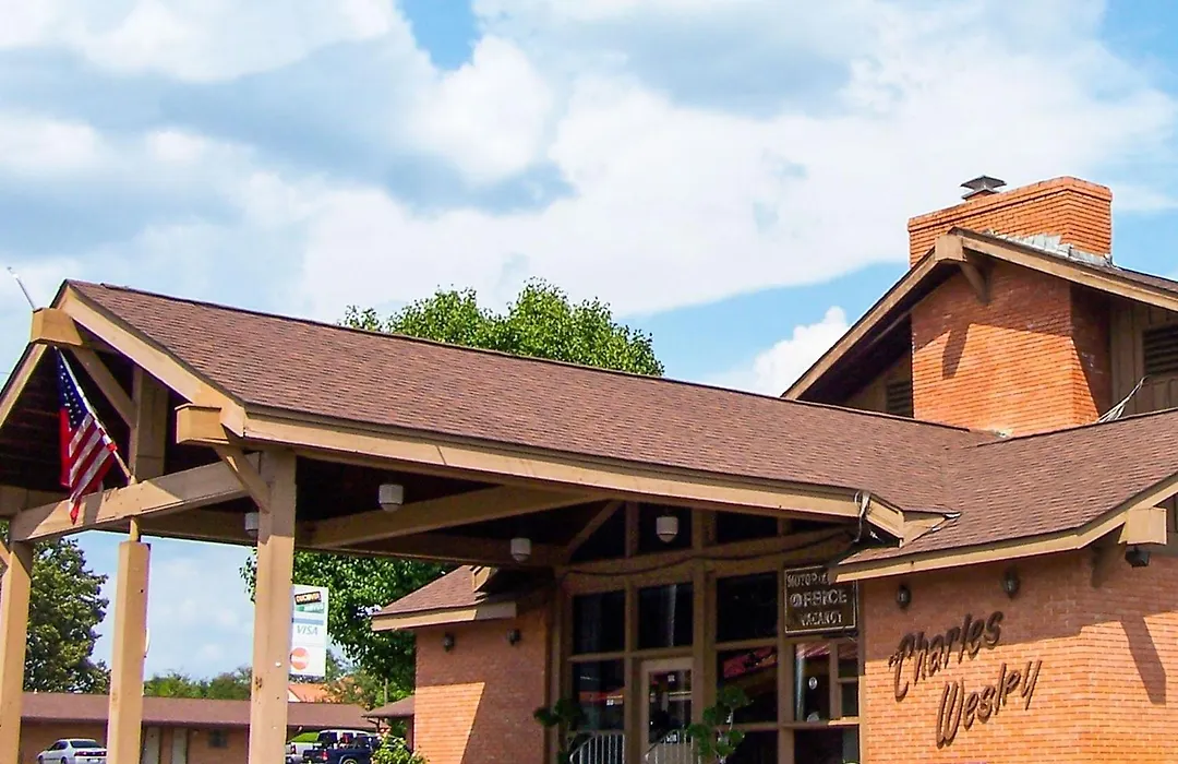 Charles Wesley Motor Lodge Downtown Broken Bow- Hochatown-1