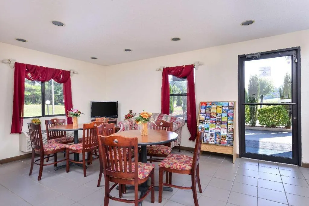 Baymont By Wyndham Acworth-1