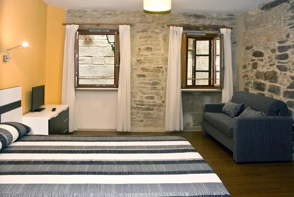 Apartamentos Domus Stellae-1