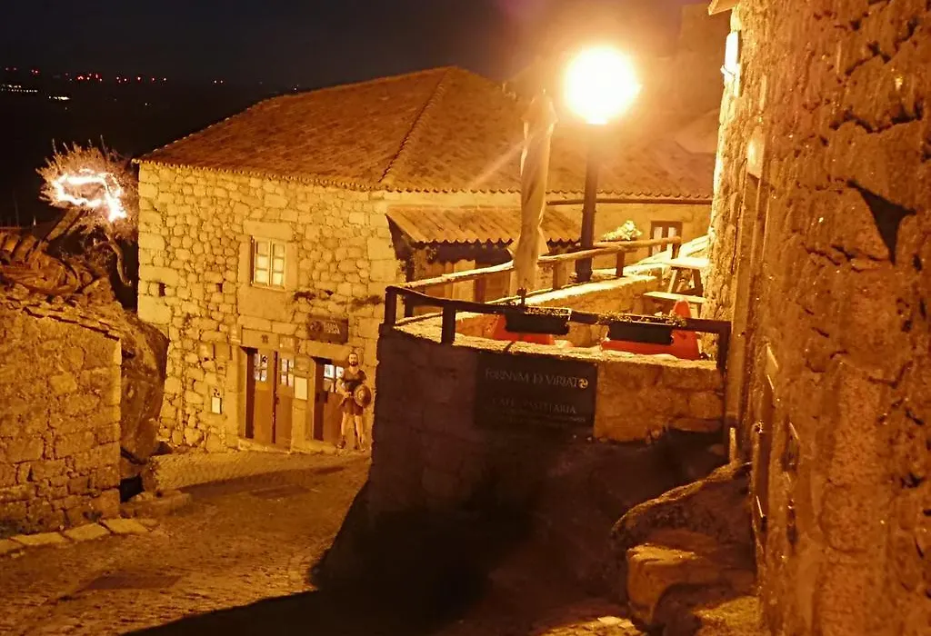 Taverna Lusitana-1