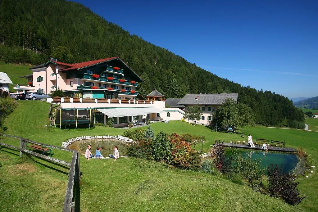 Alpenhotel Neuwirt-1
